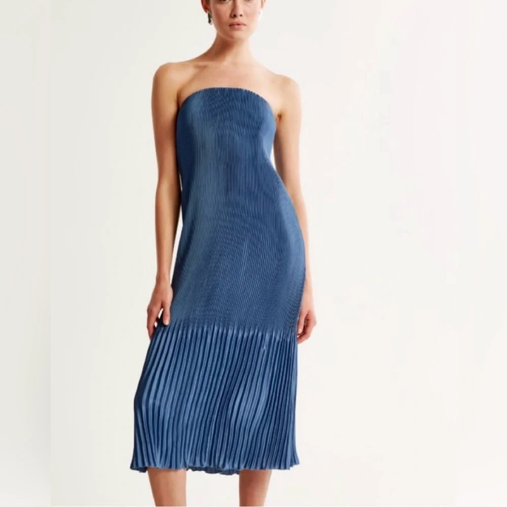 AMBERCROMBI AND FITCH GISELLA PLEATED RELEASE MIDI DRESS    NWT